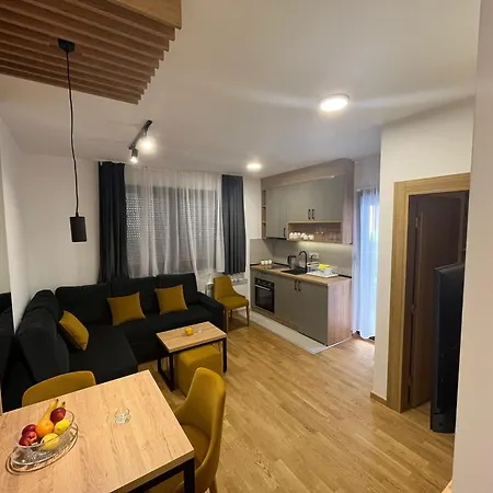 Апартаменты 3 Monkeys - S1 *