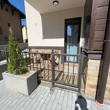 Апартаменты 3 Monkeys - S1